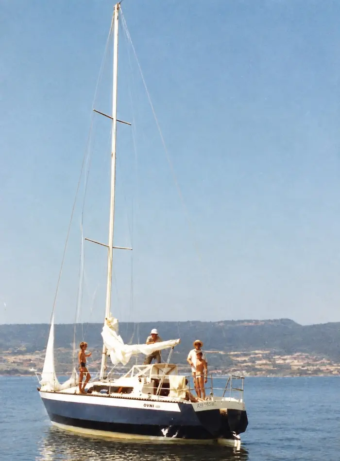 Premier OVNI 28 en Suisse - Collector