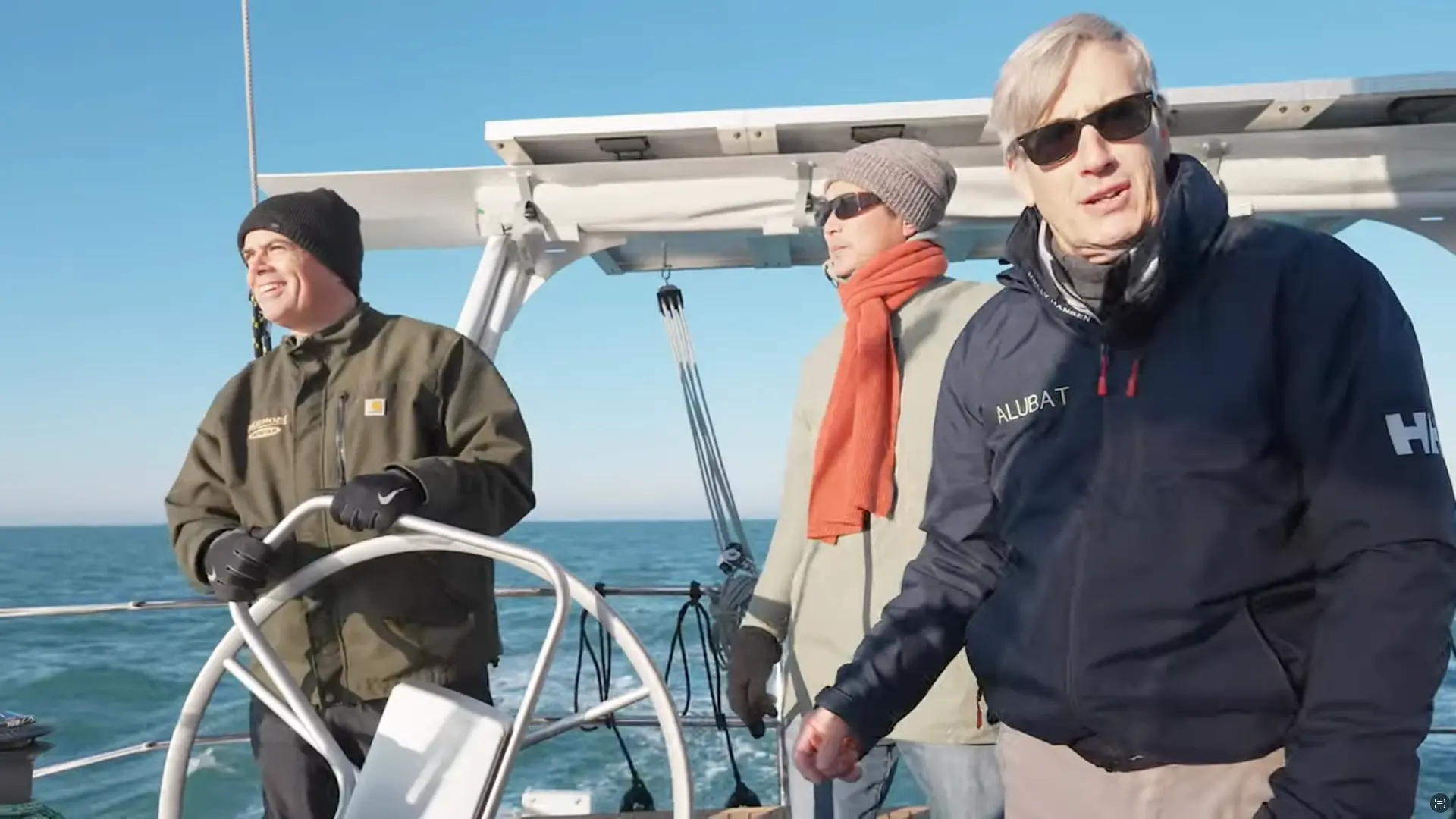 OVNI 370 essai en mer avec Alubat America