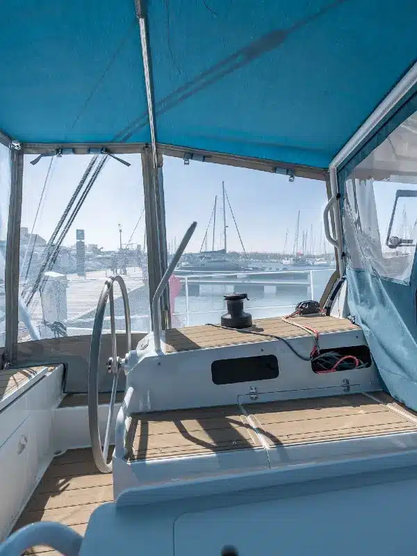 OVNI 430 fermeture de cockpit été