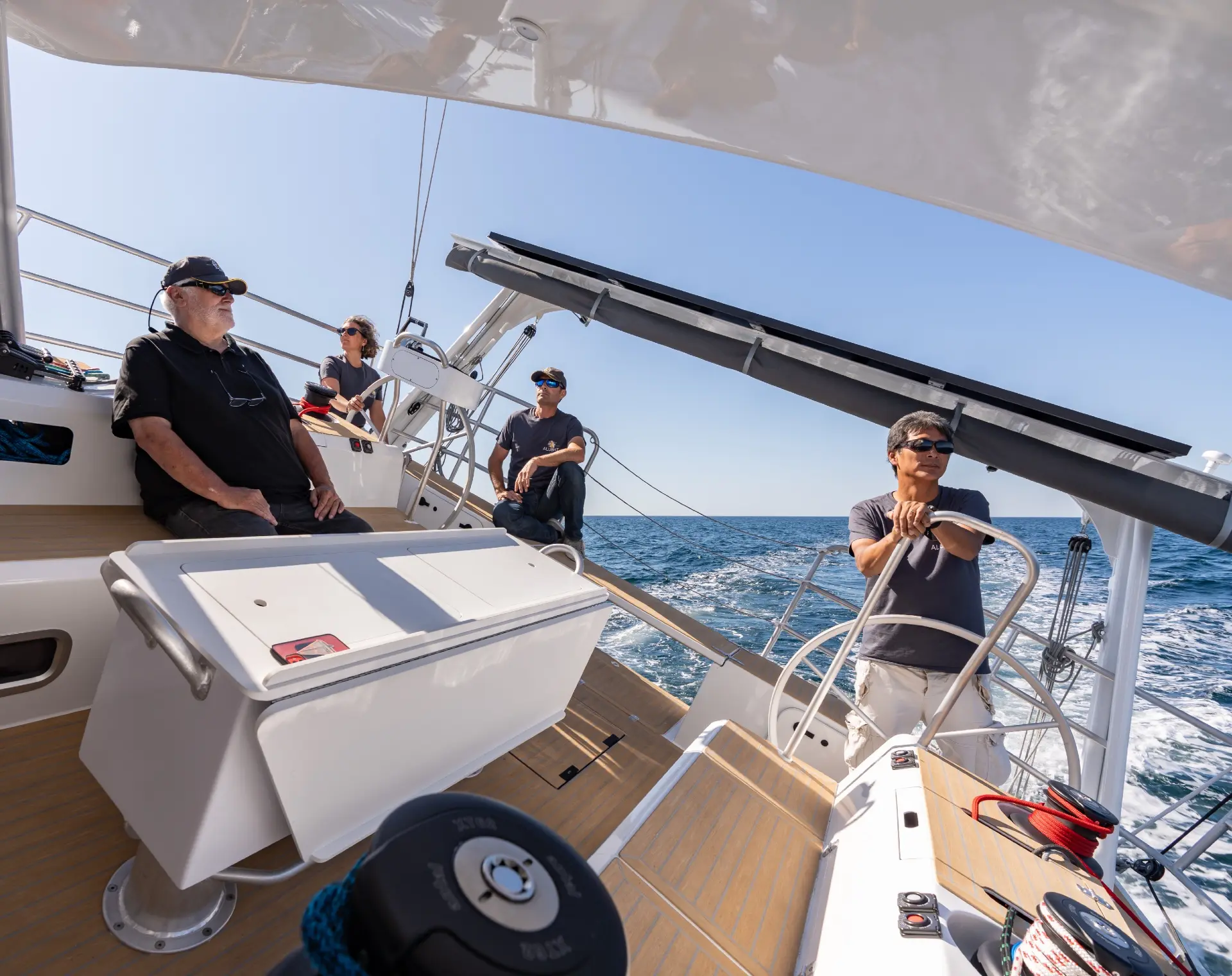 Navigation en équipe avec architecte voilier OVNI